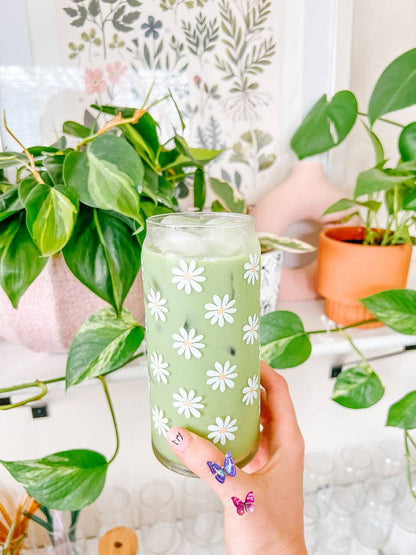 20oz White Daisy Iced Coffee Beer Can Glass